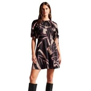 Ted Baker London Gilliaa Fit and Flare Mini Dress Womens Size 2 Puff Sleeve NEW